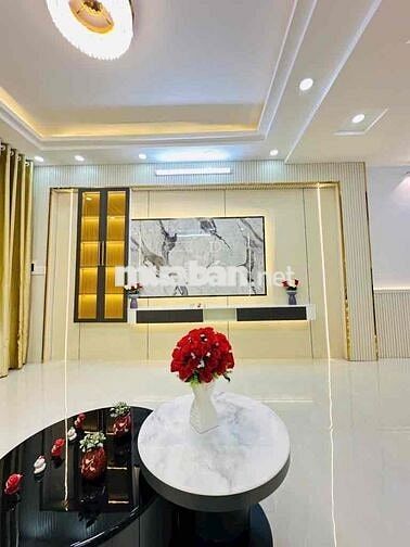 BÁN NHÀ 3 TẦNG, HXH THÔNG, Ở NGAY, 3 TẦNG, 4PN, KẾ QUẬN 7, NHỈNH 6 TỶ