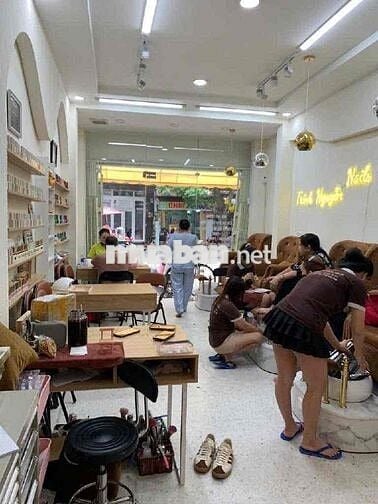 Nhà mặt tiền kd vi tri đẹp 2 tầng Lò Siêu-q11 (3,6m x 13m)