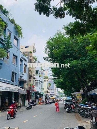 Nhà mặt tiền kd vi tri đẹp 2 tầng Lò Siêu-q11 (3,6m x 13m)