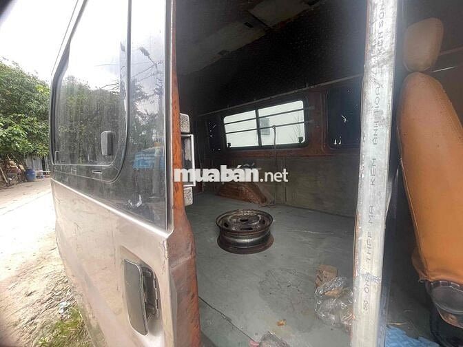 Ford Transit 2009 2.4L - 4500 km