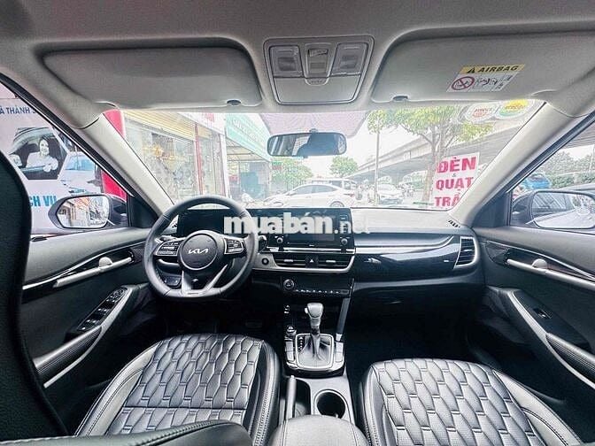 Kia Seltos 2023 1.6 Luxury