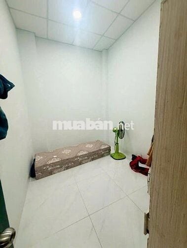 BÁN NHÀ GẦN CHỢ GÒ XOÀI HEM XE TẢI GẦN MT ĐƯỜNG