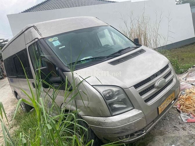 Ford Transit 2009 2.4L - 4500 km