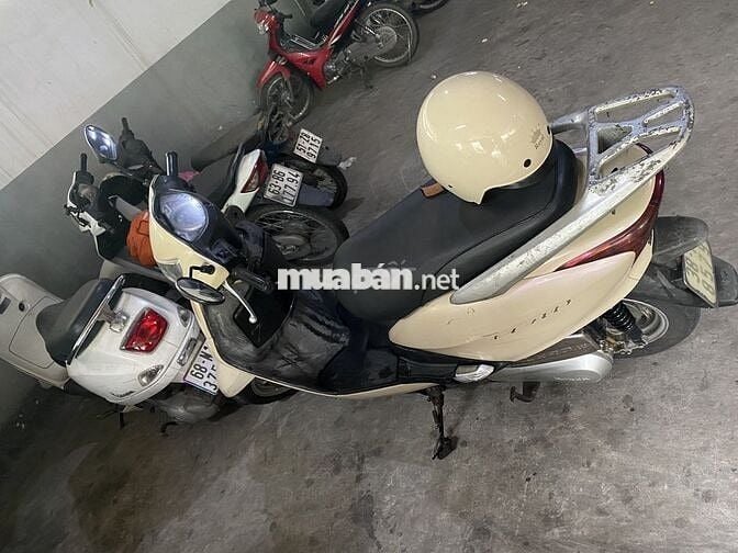 Xe Lead nữ đi- cần bán về quê