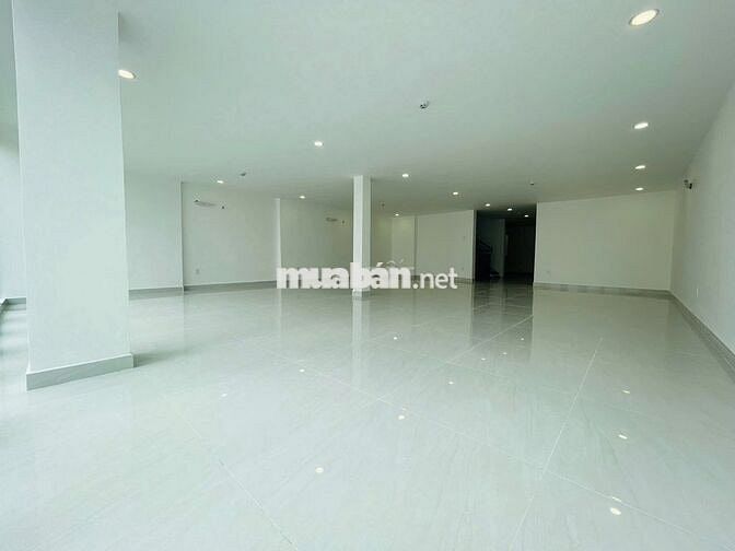 TÒA NHÀ KHU BÀU CÁT DIỆN TÍCH: 8X18M TRỆT 4 LẦU CHO THUÊ