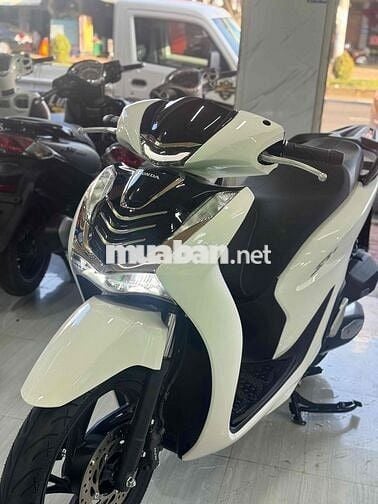 Honda SH 125i Trắng Zin êm