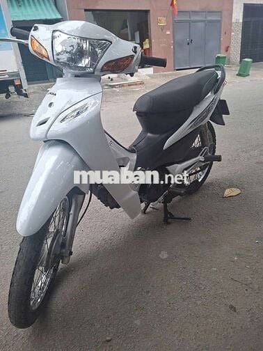 Honda wave Alpha giấy tờ đầy đủ. Máy zin êm