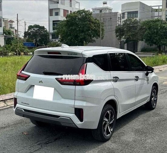 Mitsubishi Xpander 2022 AT Premium