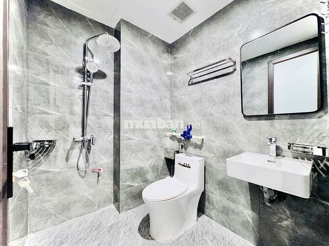 NHÀ MỚI TOANH - NGAY GẦN VĂN PHÚ,XA LA, MẬU LƯƠNG, QUANG TRUNG