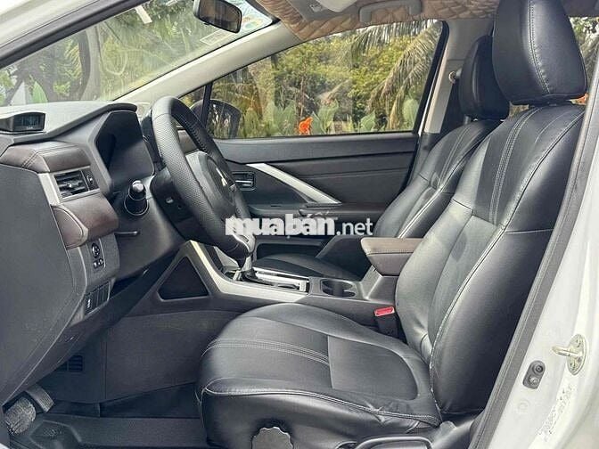 Mitsubishi Xpander 2022 AT Premium