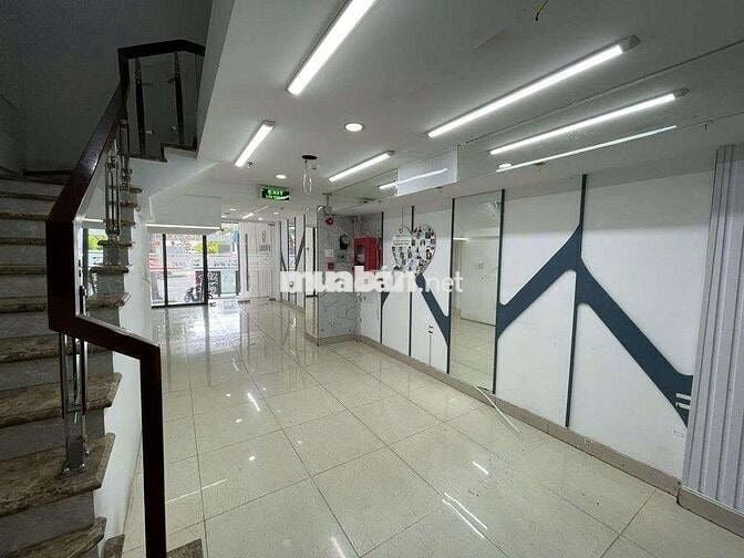 MB TRẦN HƯNG ĐẠO Q1. DT 70M2. GIÁ CHỈ 3X