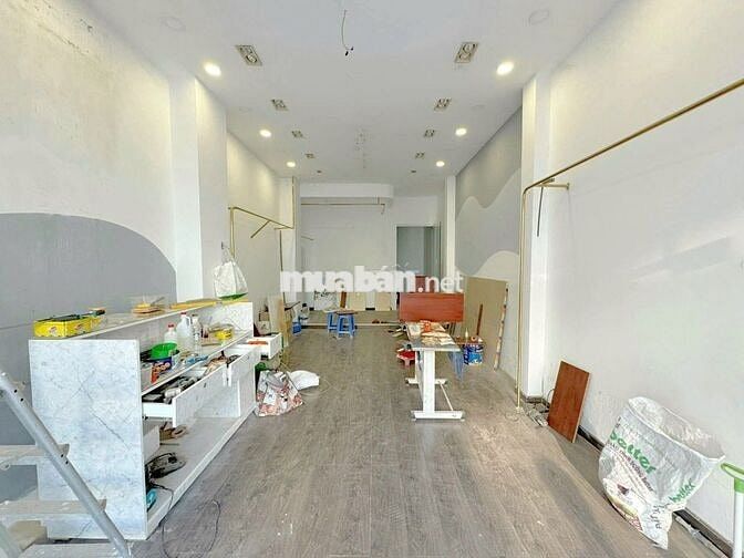 MẶT TIỀN HẺM D5 4X18M NHÀ MỚI CÓ 6 PHÒNG GẦN HUTECH