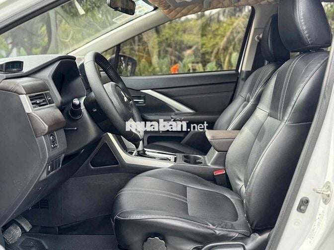 Mitsubishi Xpander 2022 AT Premium