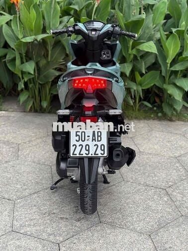 click thái model 2021 bstp 9c xám xi mang bao góp