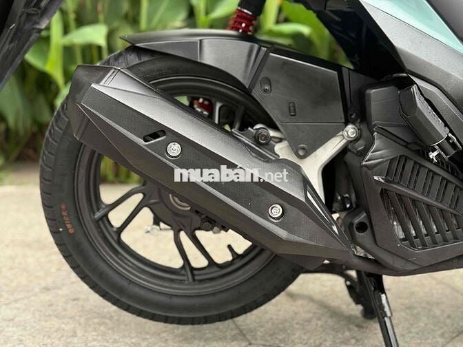 click thái model 2021 bstp 9c xám xi mang bao góp