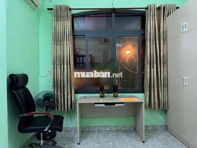 Phòng trọ 20m2 full nội thất Quận 10 gần Vạn Hạnh Mall