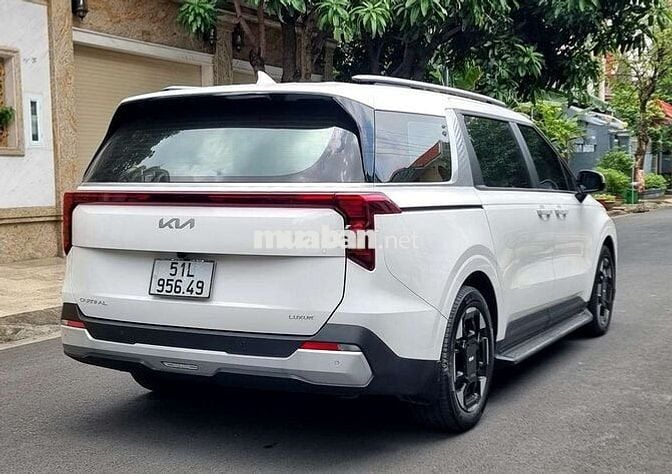 Kia Carnival Luxury 8s sx 2025, chỉ 4.0.0Tr