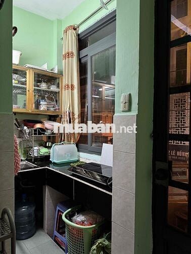 Phòng trọ 20m2 full nội thất Quận 10 gần Vạn Hạnh Mall