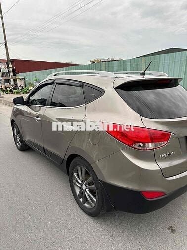 Hyundai Tucson 2010 2.0 AT 4WD - 116000 km