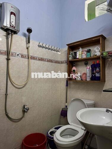 Phòng trọ 20m2 full nội thất Quận 10 gần Vạn Hạnh Mall