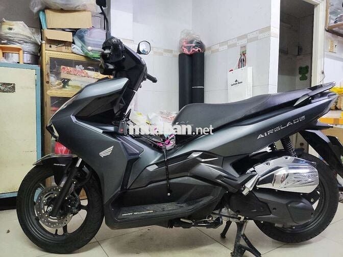 Xe ra đi cứu chủ