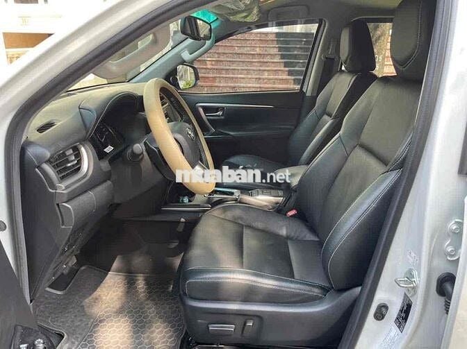 Toyota Fortuner 2024 Máy Xăng 2.7 AT 4x2 - 7000km