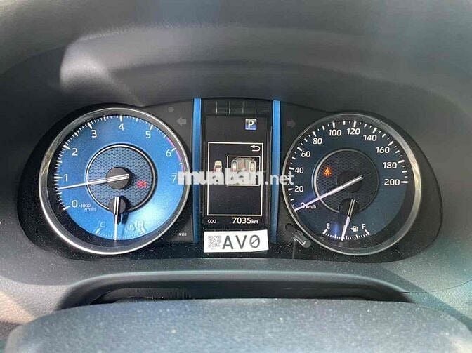 Toyota Fortuner 2024 Máy Xăng 2.7 AT 4x2 - 7000km
