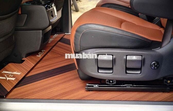 Kia Carnival 2022 Trắng Signature Dầu xe 1 chủ