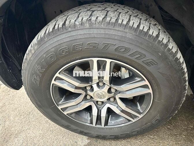 Toyota Fortuner 2022 2.4L 4x2 AT - 69000 km