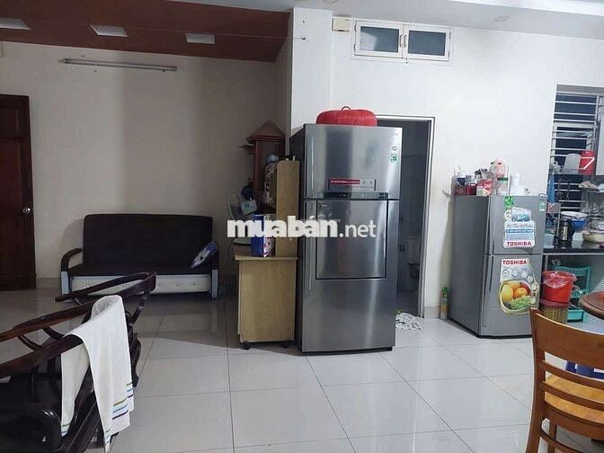 Cho thuê căn 2pn,2pc, ban công hướng công viên chung cư