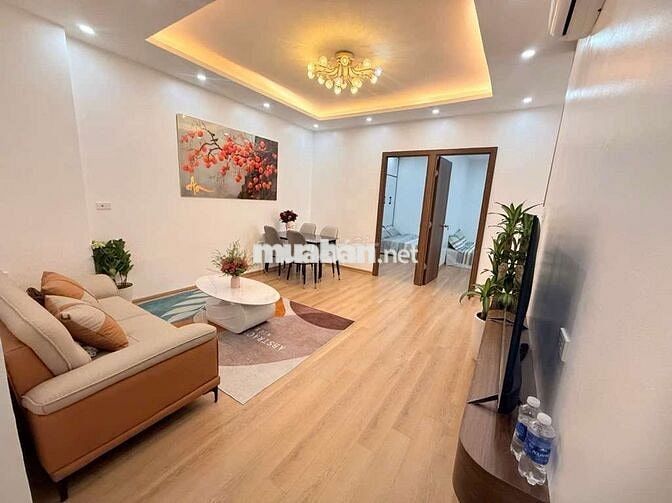 Căn hộ tầng trung xinh xắn Trung Hòa Nhân Chính - 3pn giá cực hợp lý