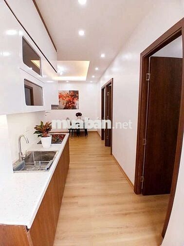 Căn hộ tầng trung xinh xắn Trung Hòa Nhân Chính - 3pn giá cực hợp lý