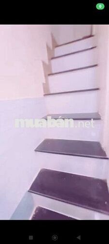 Nhà cho thuê đẹp như hình mới ken