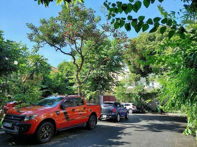 Bán biệt thự cao cấp Phổ Quang Tân Bình – nội khu 10 căn, giá 55 tỷ