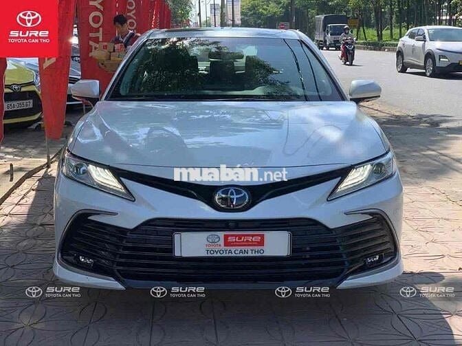 Toyota Camry 2022 2.5 Q - siêu lướt 12.000 km