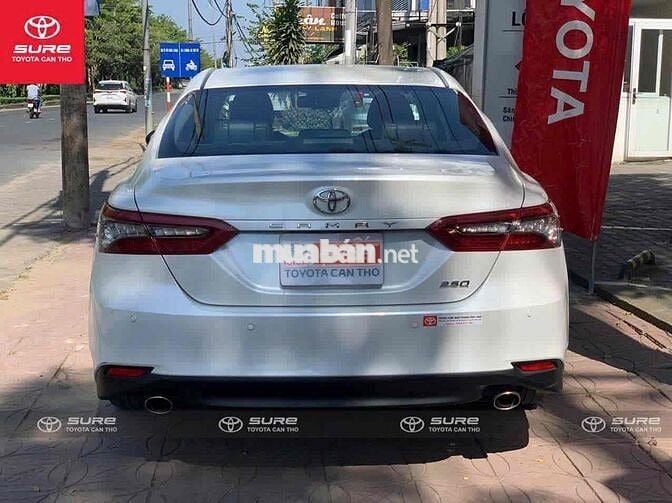 Toyota Camry 2022 2.5 Q - siêu lướt 12.000 km