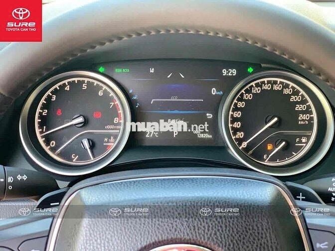 Toyota Camry 2022 2.5 Q - siêu lướt 12.000 km