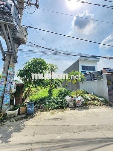 Ngột bank bán gấp lô đất cách Bùi Thị Xuân 100m, P.Tân Bình, TP.Dĩ An