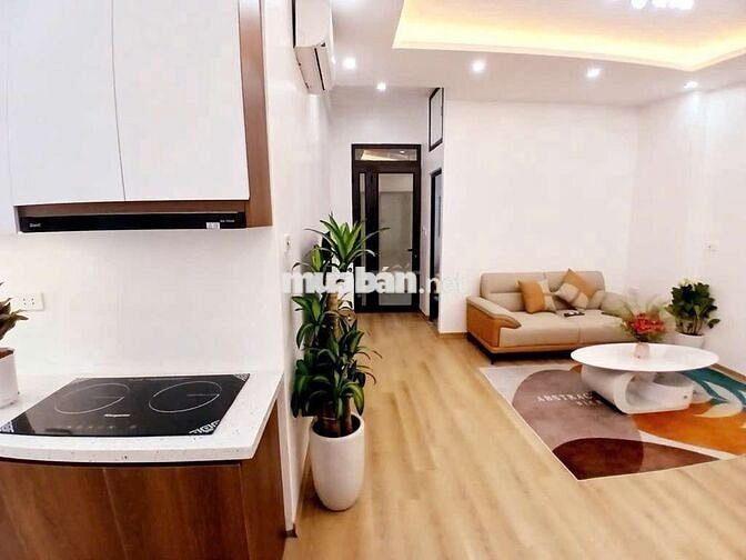 Căn hộ tầng trung xinh xắn Trung Hòa Nhân Chính - 3pn giá cực hợp lý