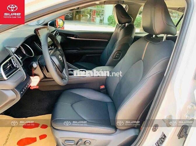 Toyota Camry 2022 2.5 Q - siêu lướt 12.000 km