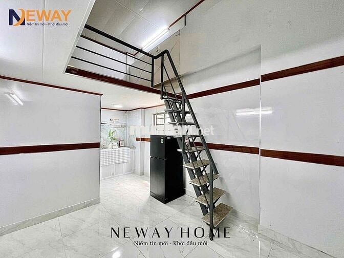 PHÒNG GÁC LỬNG RỘNG VÔ ĐỊCH PHẠM ĐĂNG GIẢNG - LÊ TRỌNG TẤN