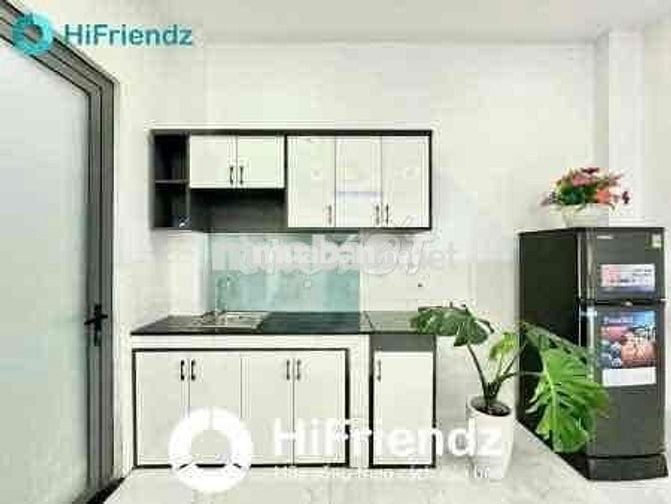 Cho Thuê Căn Hộ 2PN… Nằm Ngay Mặt Tiền Đường