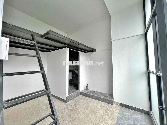 ⚜️Cho Thuê Duplex Ban Công Cửa Sổ Trời Ngay Khu Phan Xích Long