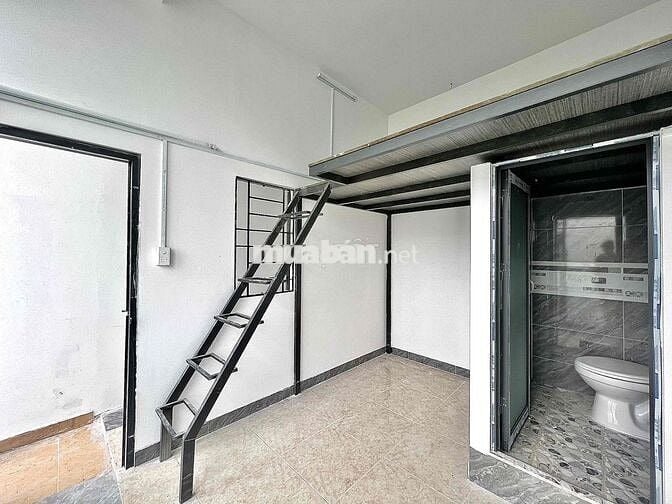 ⚜️Cho Thuê Duplex Ban Công Cửa Sổ Trời Ngay Khu Phan Xích Long