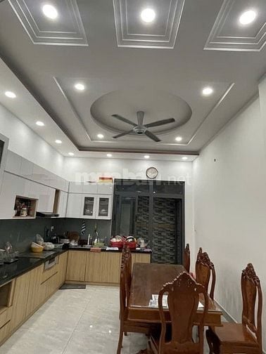 NHÀ trục Phan Huy Ích - Huỳnh Văn Nghệ 4x19m, 2 tầng HXH NHỈNH 7 T