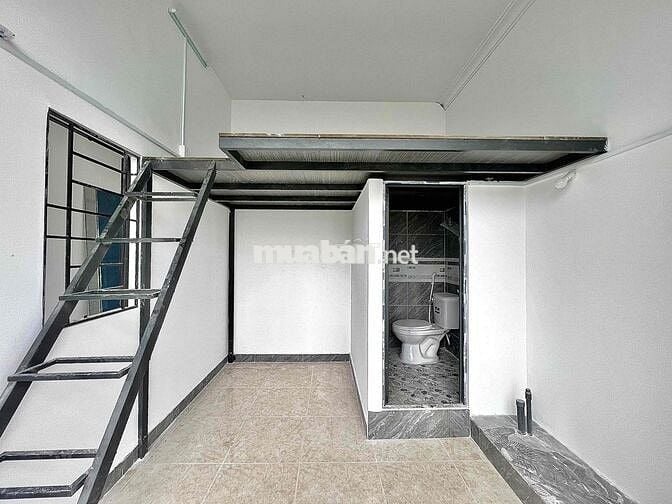 ⚜️Cho Thuê Duplex Ban Công Cửa Sổ Trời Ngay Khu Phan Xích Long