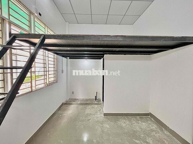 ⚜️Cho Thuê Duplex Ban Công Cửa Sổ Trời Ngay Khu Phan Xích Long