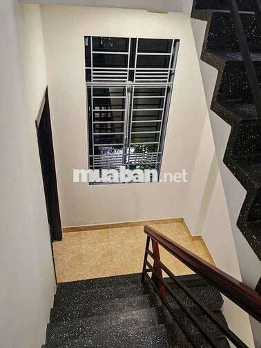 Cho thuê nhà nguyên căn.Đường Hoàng Hoa Thám.Phường 6. Q.Bình Thạnh.