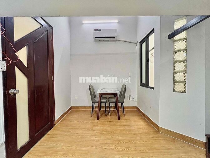 Duplex Full Nội Thất Máy Giặt Riêng Ngay Khu Phan Xích Long Phú Nhuận