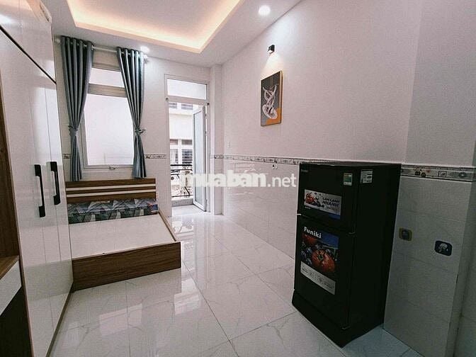 Mới 100% - Studio Balcon - Cao Thắng Quận 10 - Có Hầm Xe - PCCC